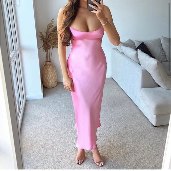 ZARA Satin Effect Cut Out Pink Slip Dress viral - Picture 9 of 14
